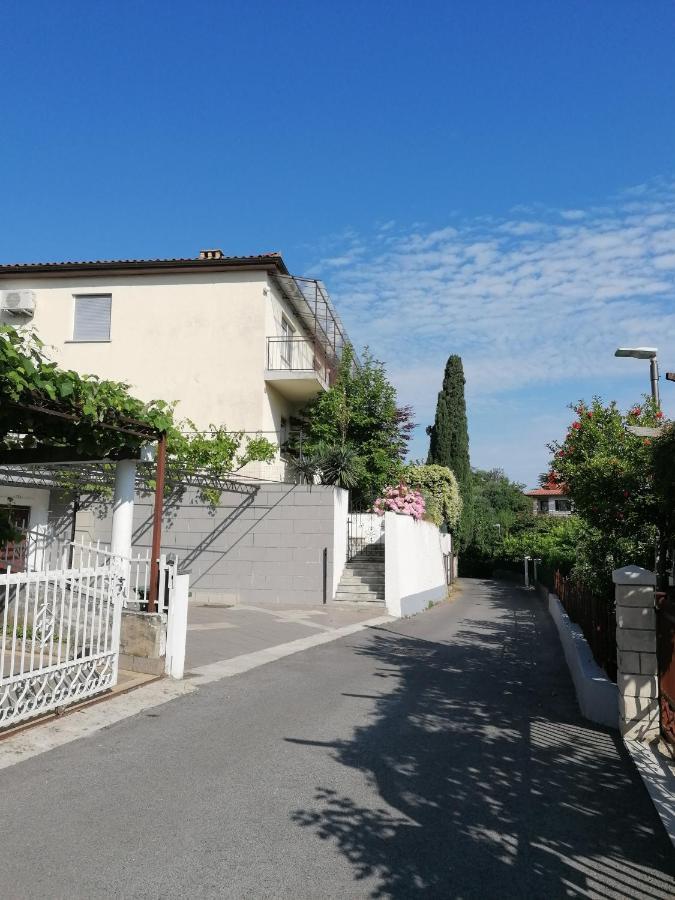 Lavanda Apartment Izola Buitenkant foto